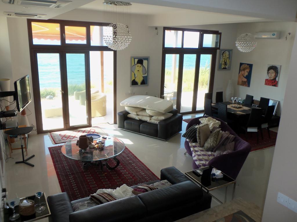 Beach Villa Pantheon Pomos Zimmer foto