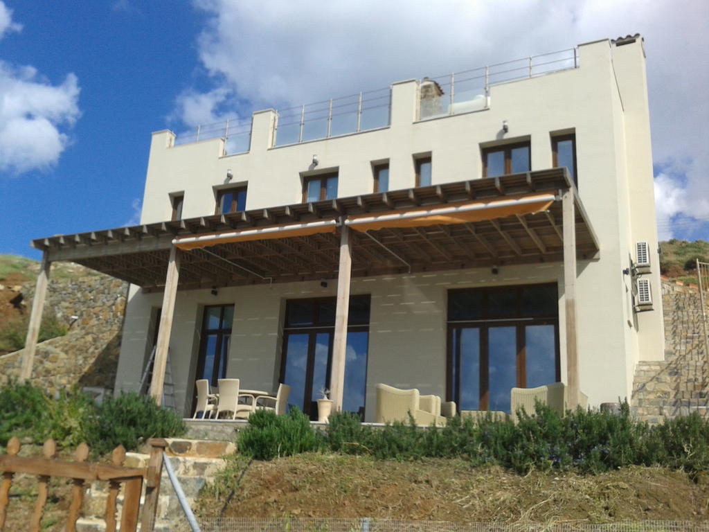 Beach Villa Pantheon Pomos Exterior foto
