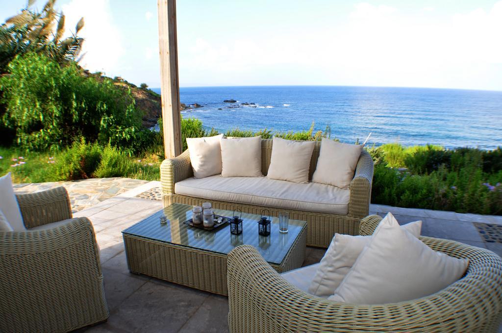 Beach Villa Pantheon Pomos Exterior foto