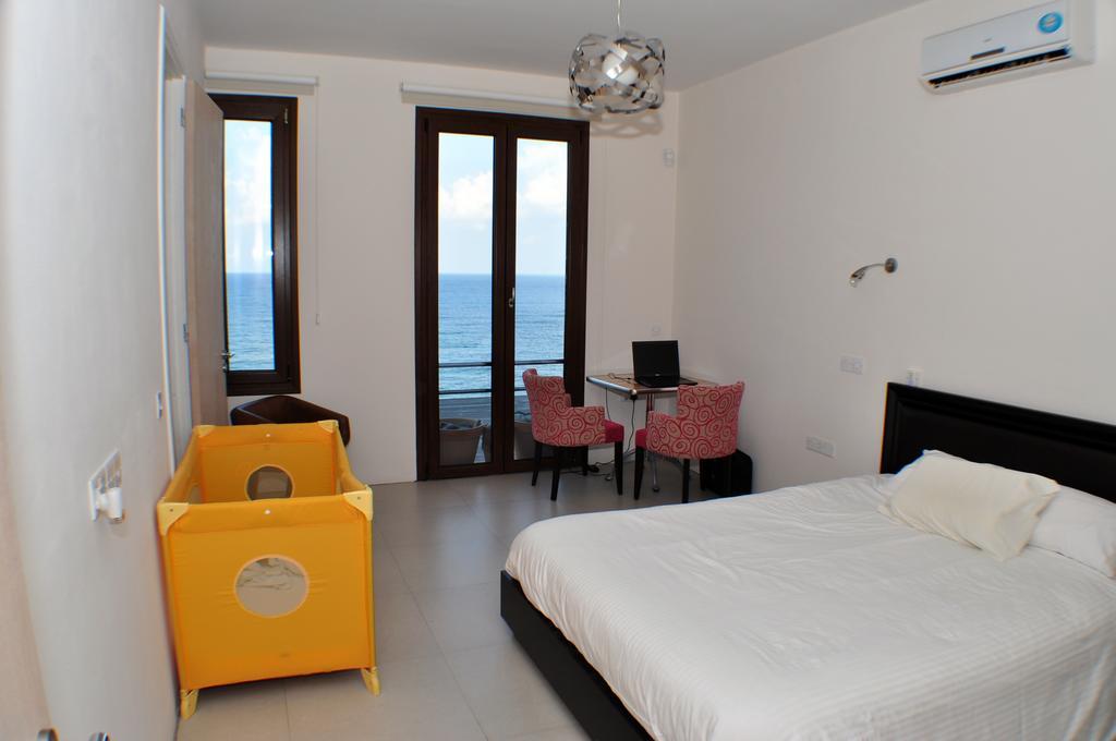 Beach Villa Pantheon Pomos Exterior foto