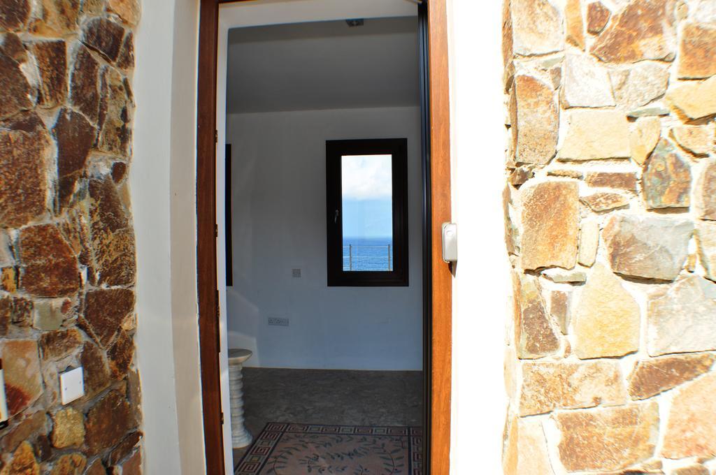 Beach Villa Pantheon Pomos Exterior foto