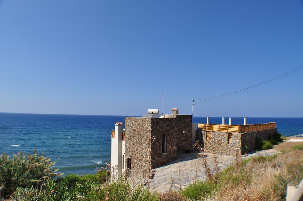 Beach Villa Pantheon Pomos Exterior foto